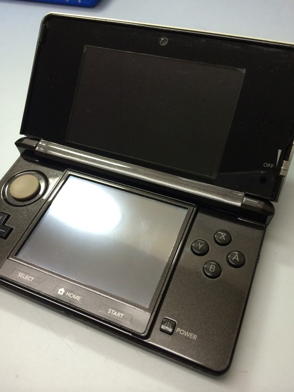 ニンテンドー 3DS 整備品 ブラック  R-000